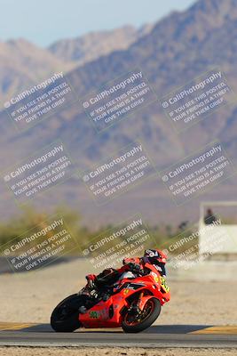 media/Mar-21-2025-CVMA Friday Practice (Fri) [[30cd4fe323]]/3-Racer 2/Session 2 (Turn 4 Entry)/